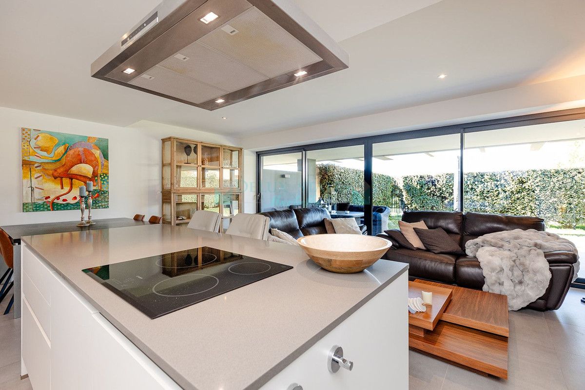 Apartamento Planta Baja en alquiler en Selwo, Estepona