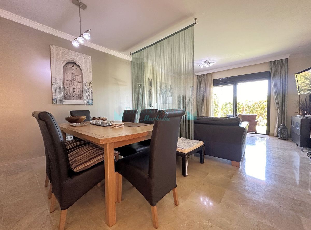 Ground Floor Apartment for sale in Estepona