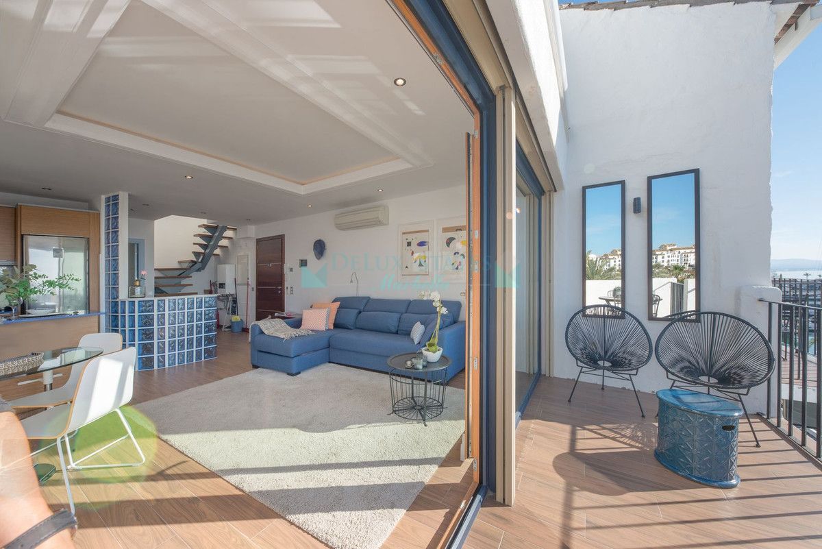 Penthouse for sale in Marbella - Puerto Banus