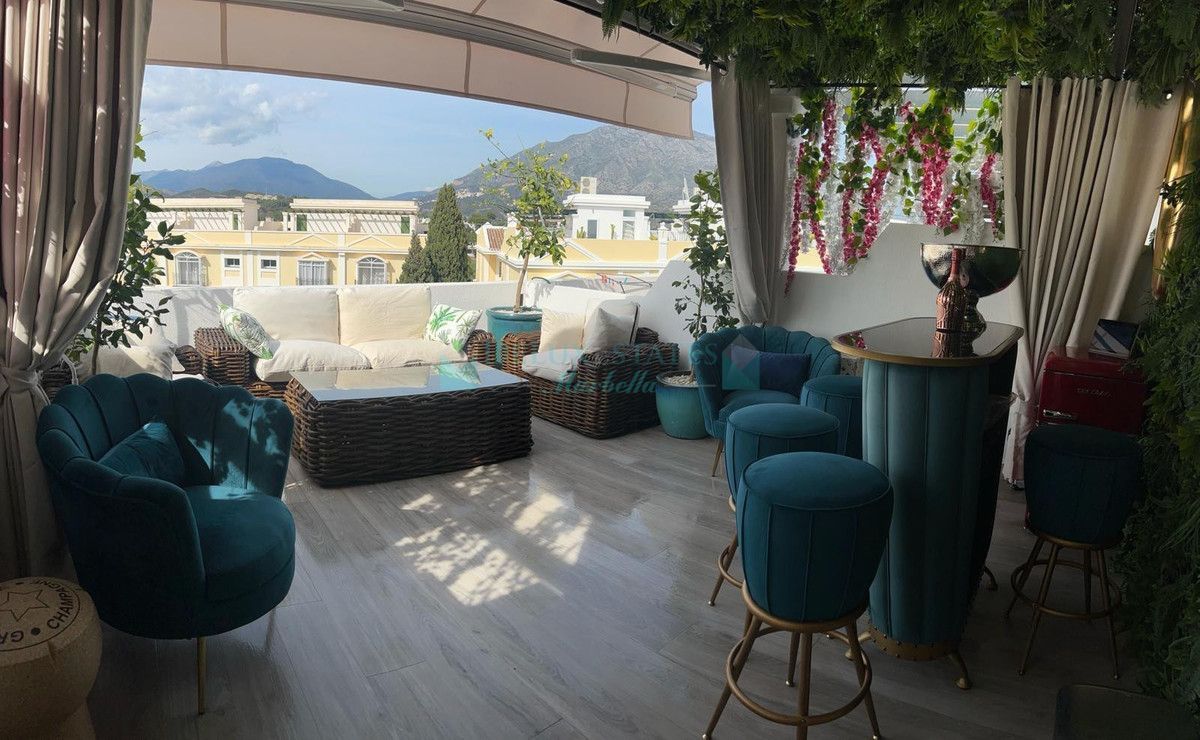 Villa for rent in Nueva Andalucia