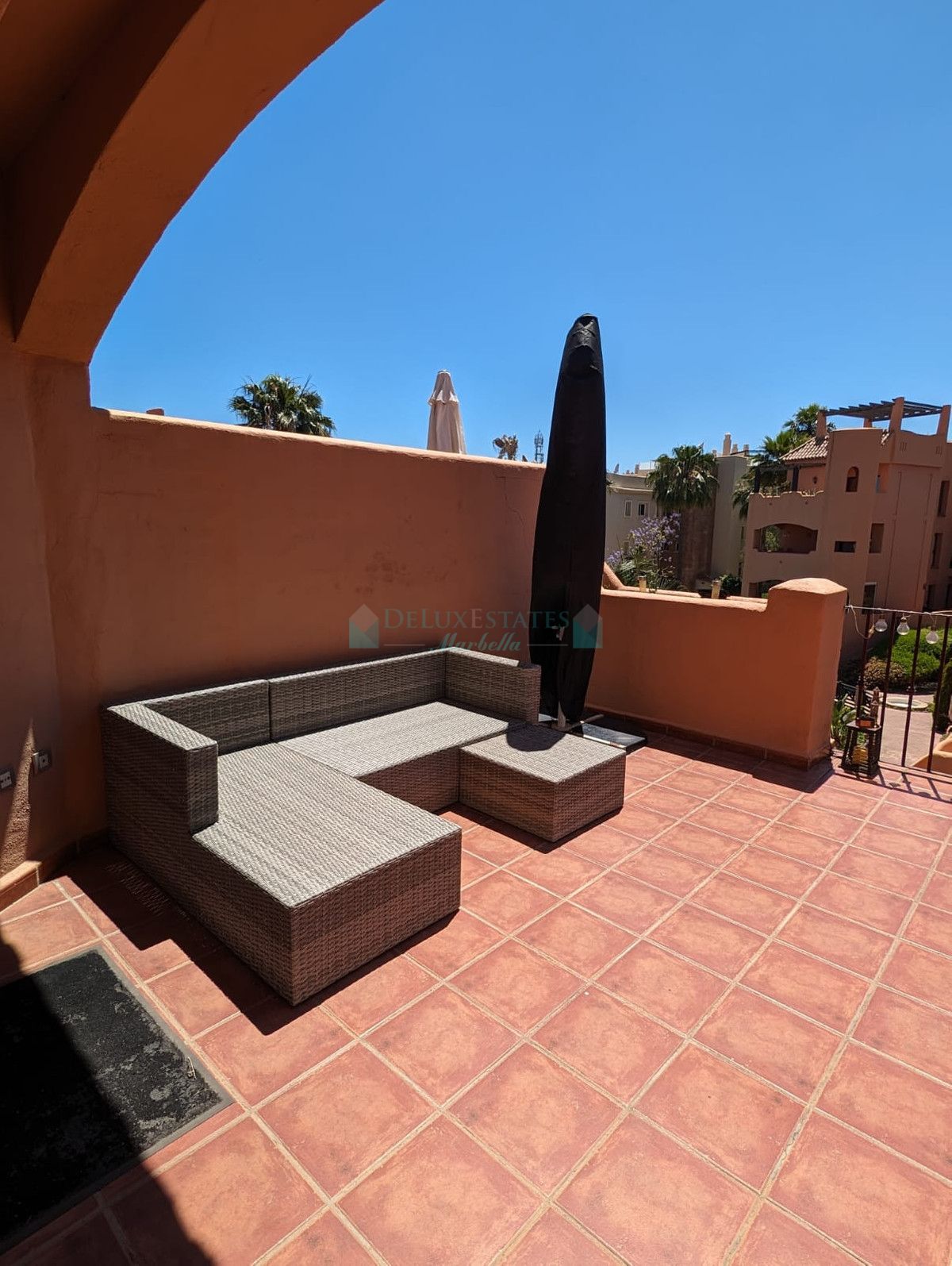 Penthouse for sale in Benahavis