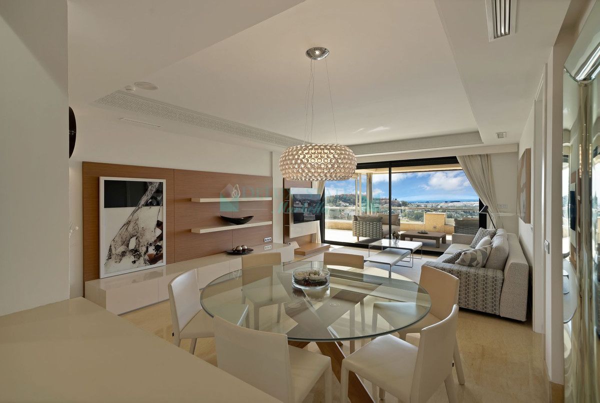 Apartment for sale in Nueva Andalucia