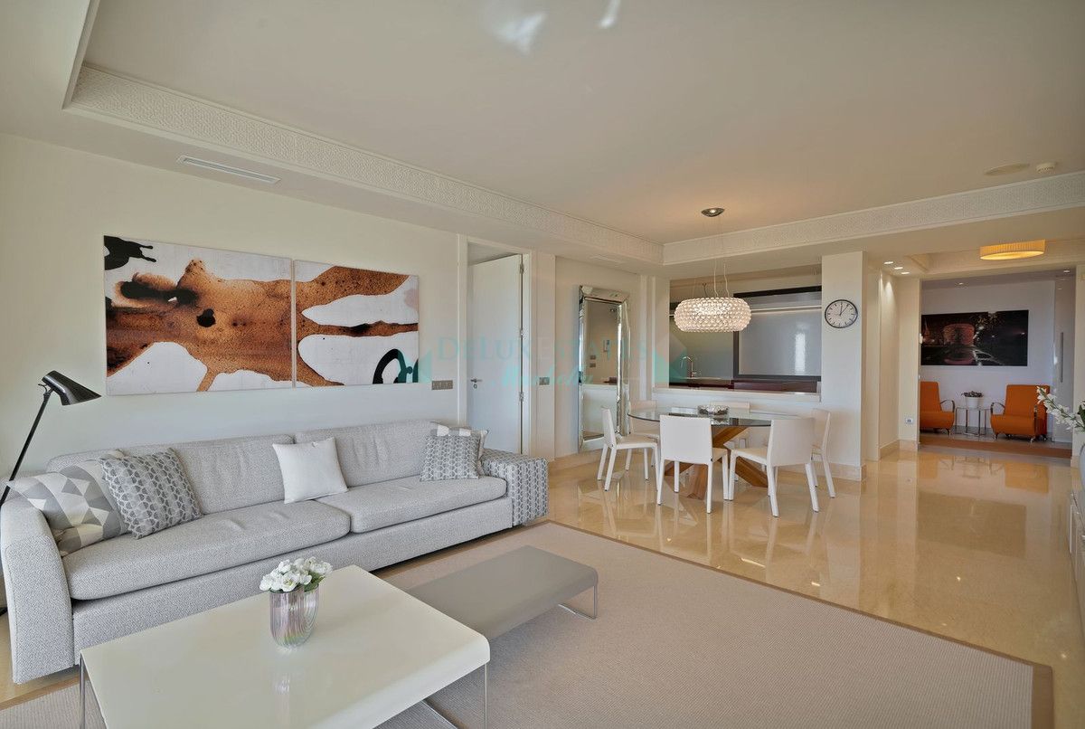 Apartment for sale in Nueva Andalucia