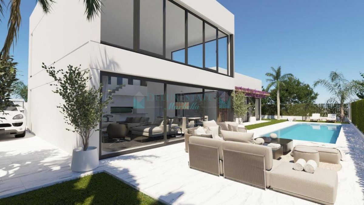 Villa en venta en Estepona