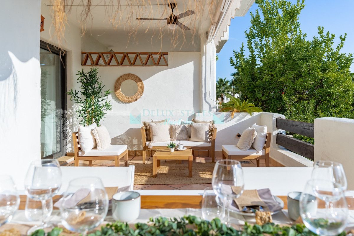 Apartamento Planta Baja en venta en Estepona