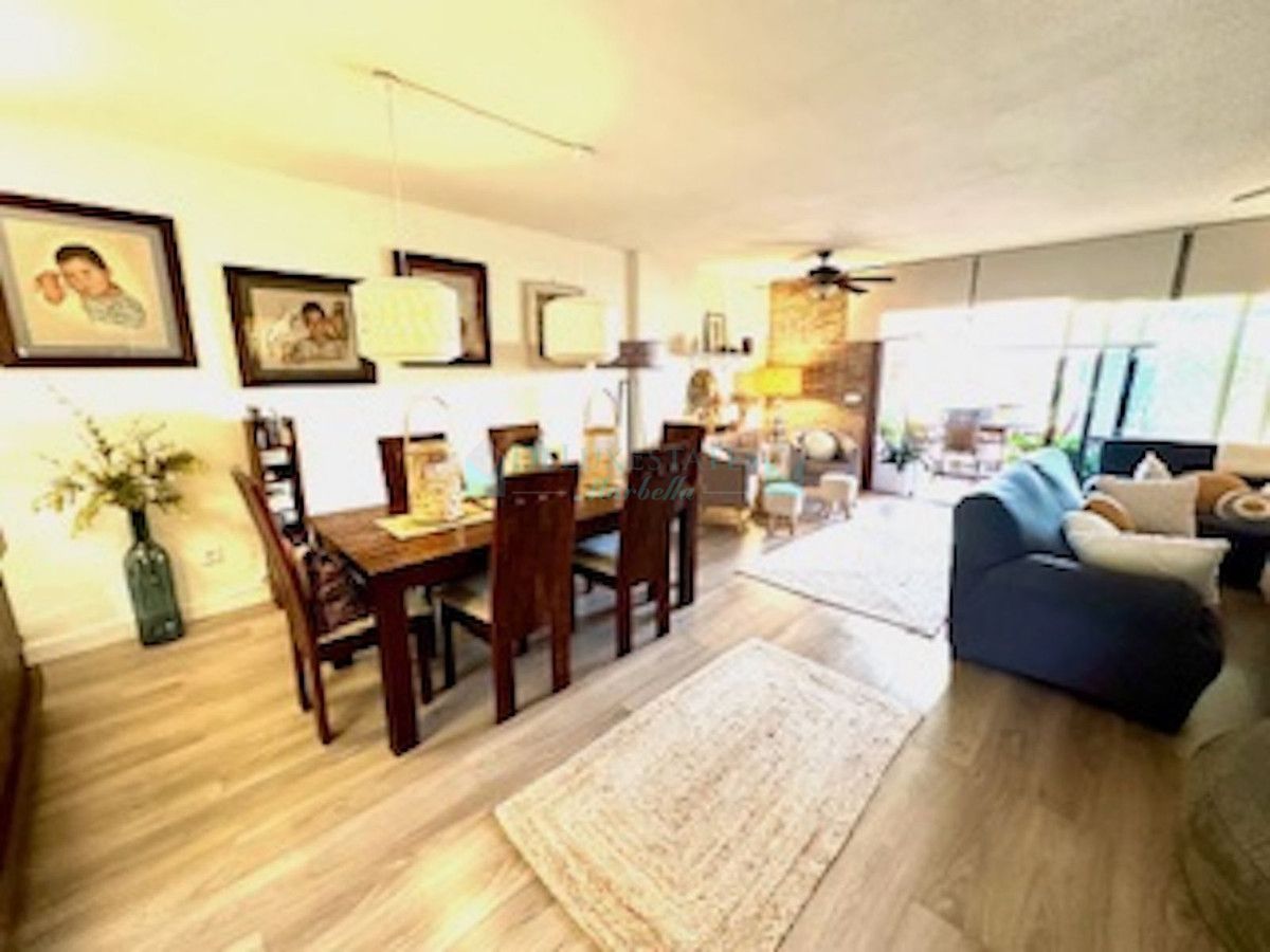 Town House for sale in Atalaya, Estepona