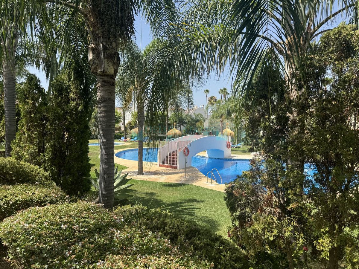 Town House for sale in Nagüeles, Marbella Golden Mile