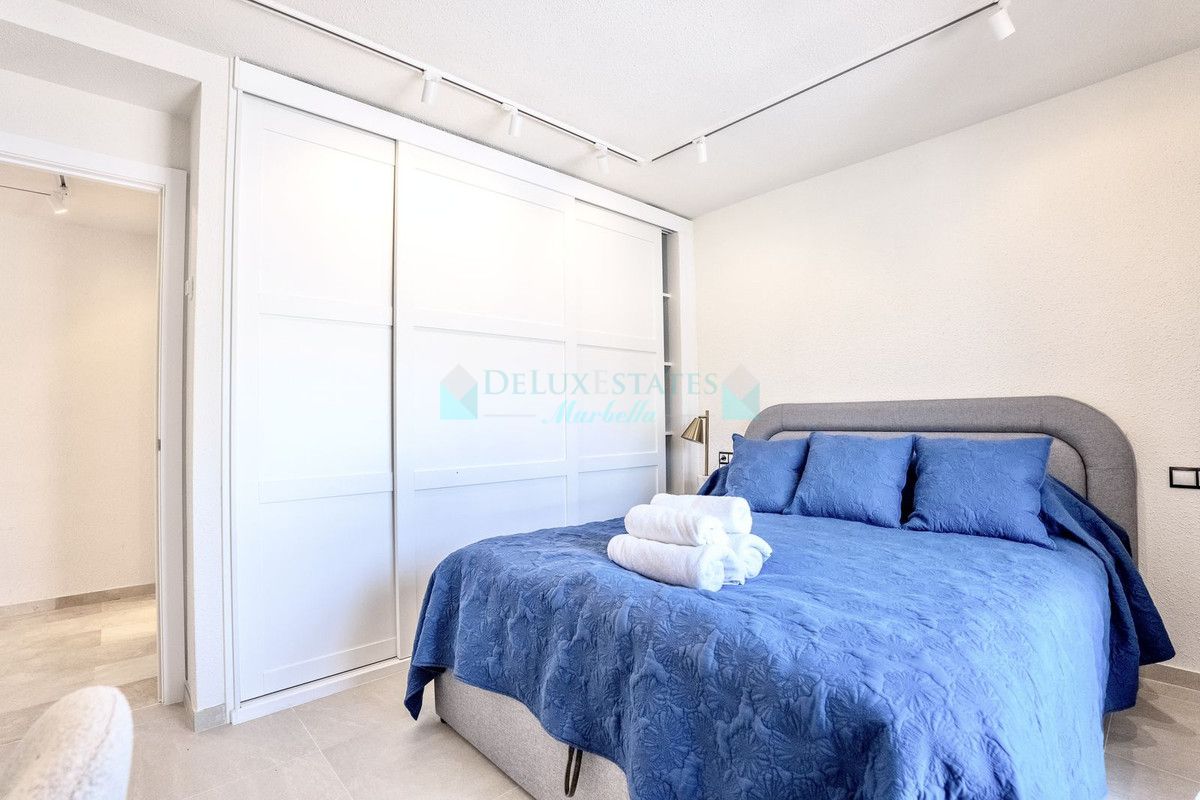 Penthouse for sale in Benahavis