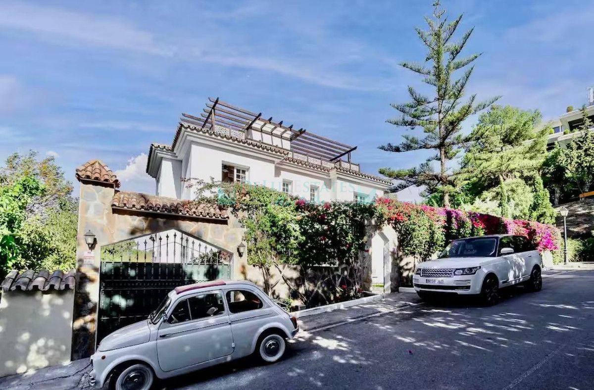 Villa for rent in Marbella - Puerto Banus
