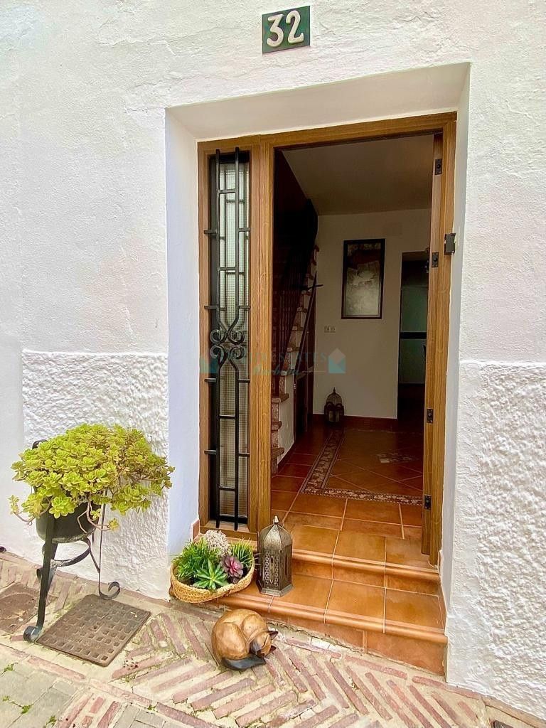 Adosado en venta en Istan