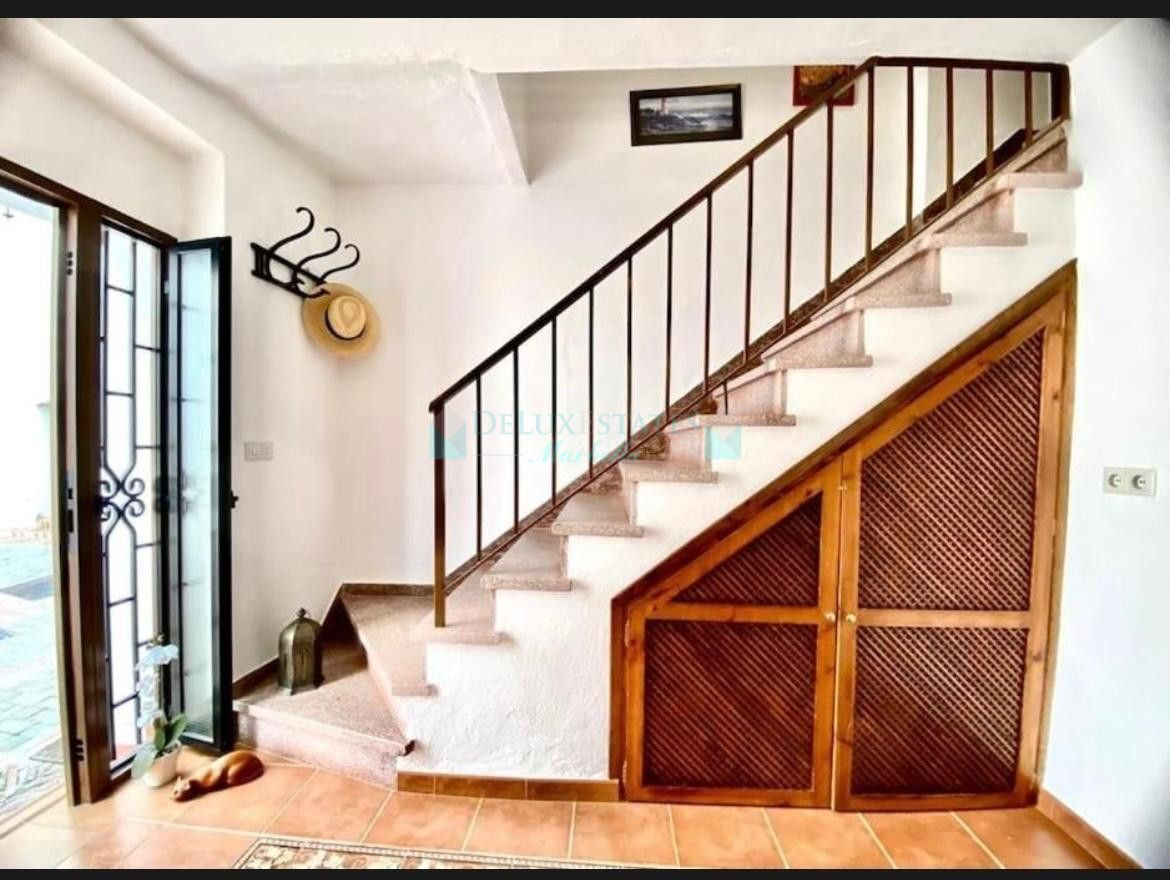 Adosado en venta en Istan