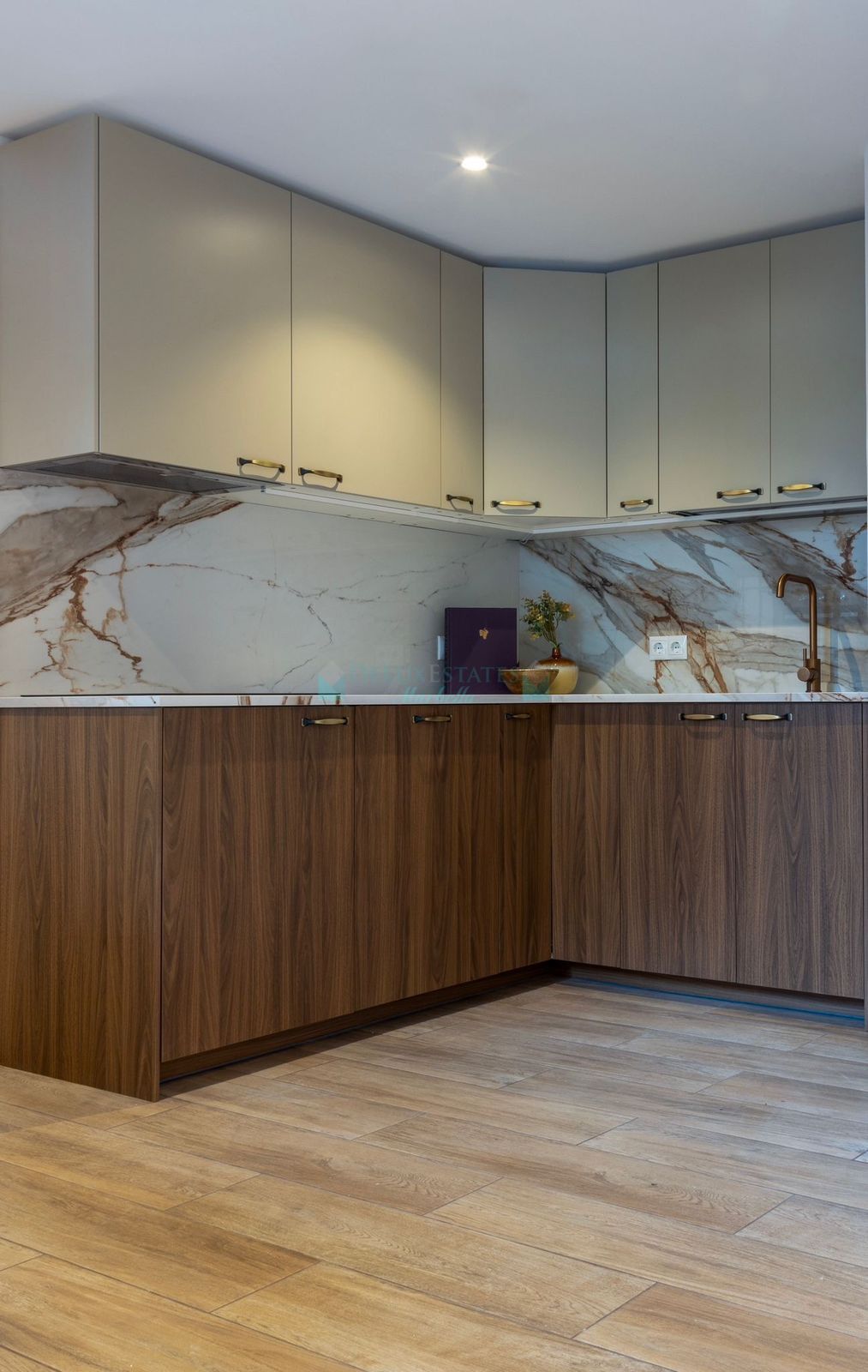 Apartment for rent in Nueva Andalucia