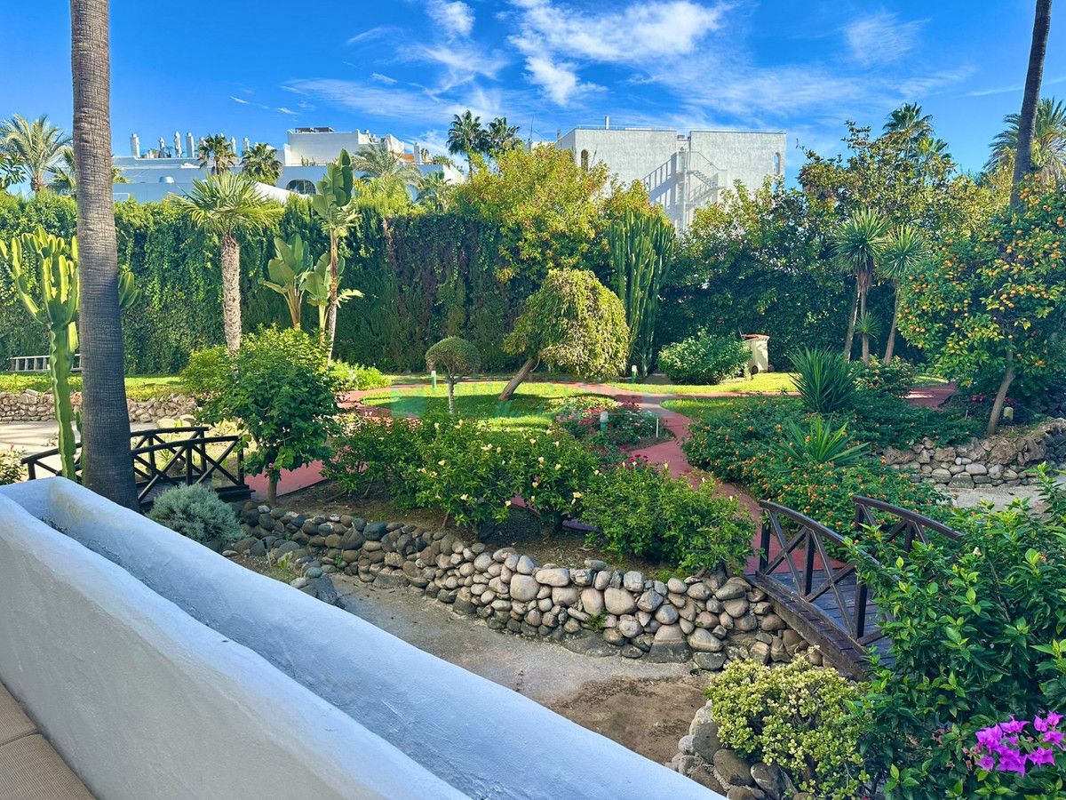 Apartment for rent in Marbella - Puerto Banus