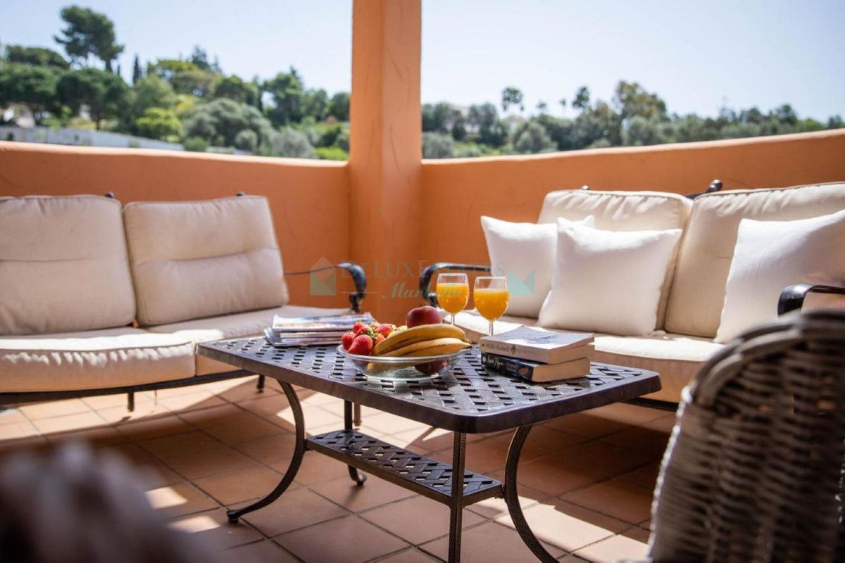 Apartment for sale in Elviria, Marbella East