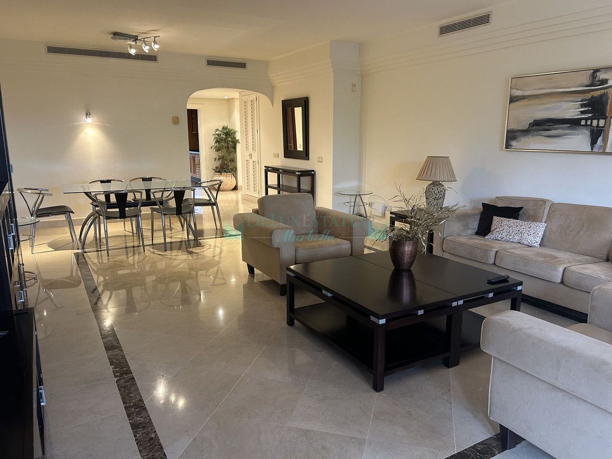 Apartamento en venta en Marbella - Puerto Banus