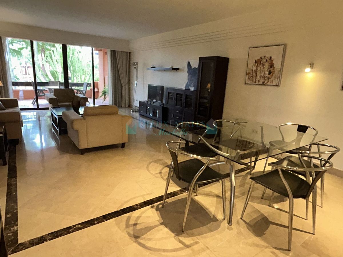 Apartamento en venta en Marbella - Puerto Banus