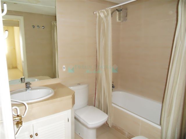 Apartamento en venta en Marbella - Puerto Banus