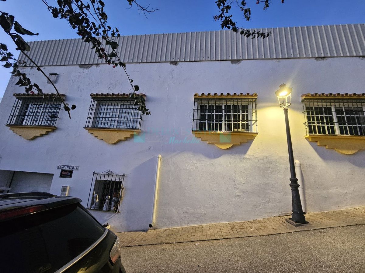 Business for sale in Estepona