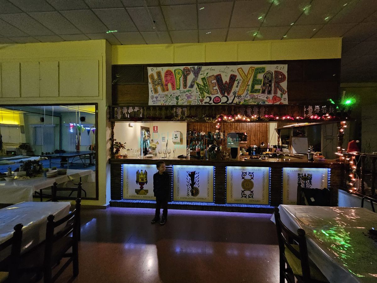 Business for sale in Estepona