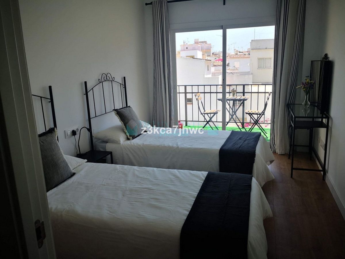 Apartamento en venta en Estepona