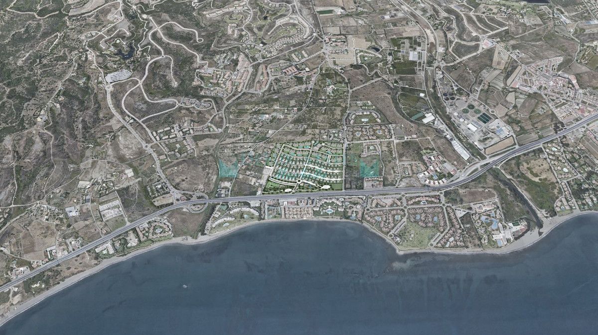 Parcela Residencial en venta en Selwo, Estepona