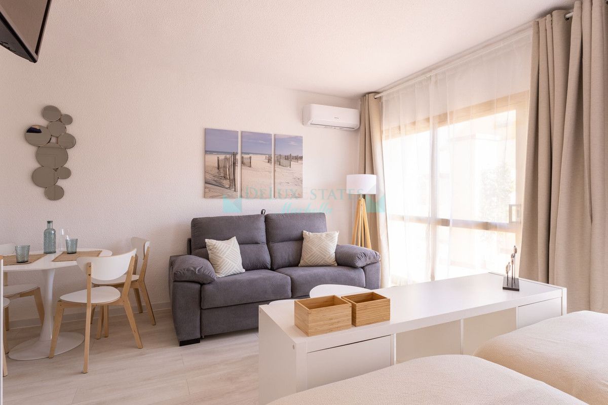 Estudio en venta en Elviria, Marbella Este