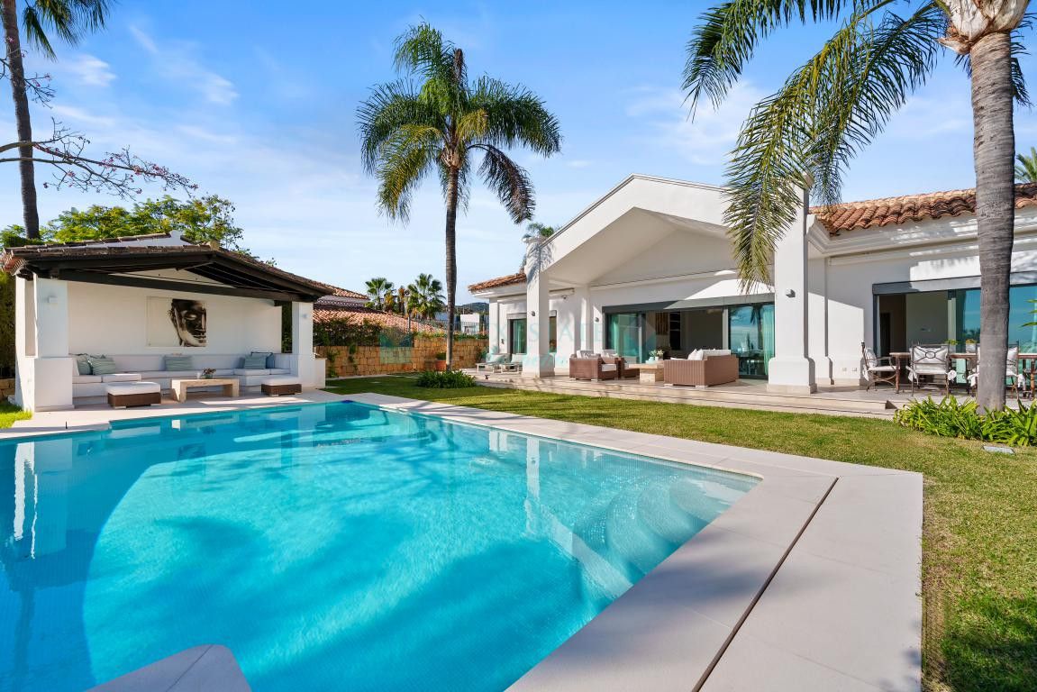 Villa en venta en Nueva Andalucia