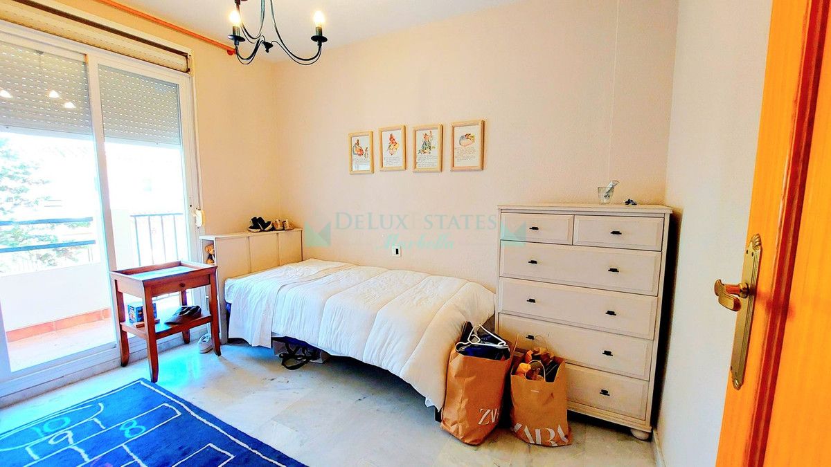 Town House for sale in Elviria, Marbella East