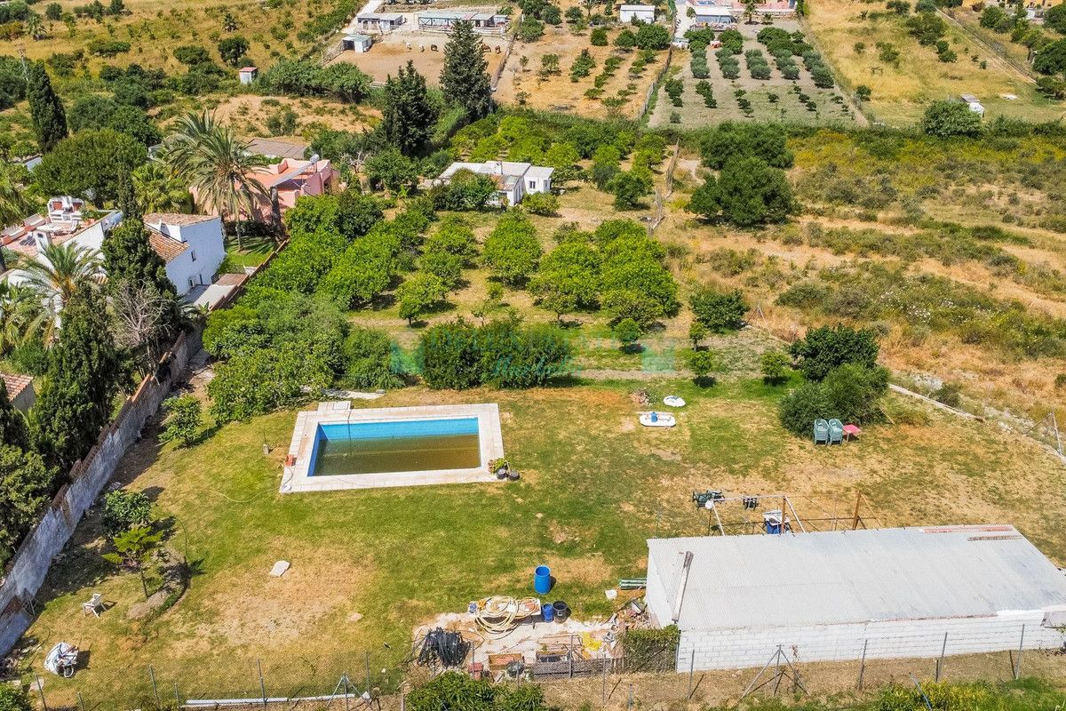 Plot for sale in Estepona