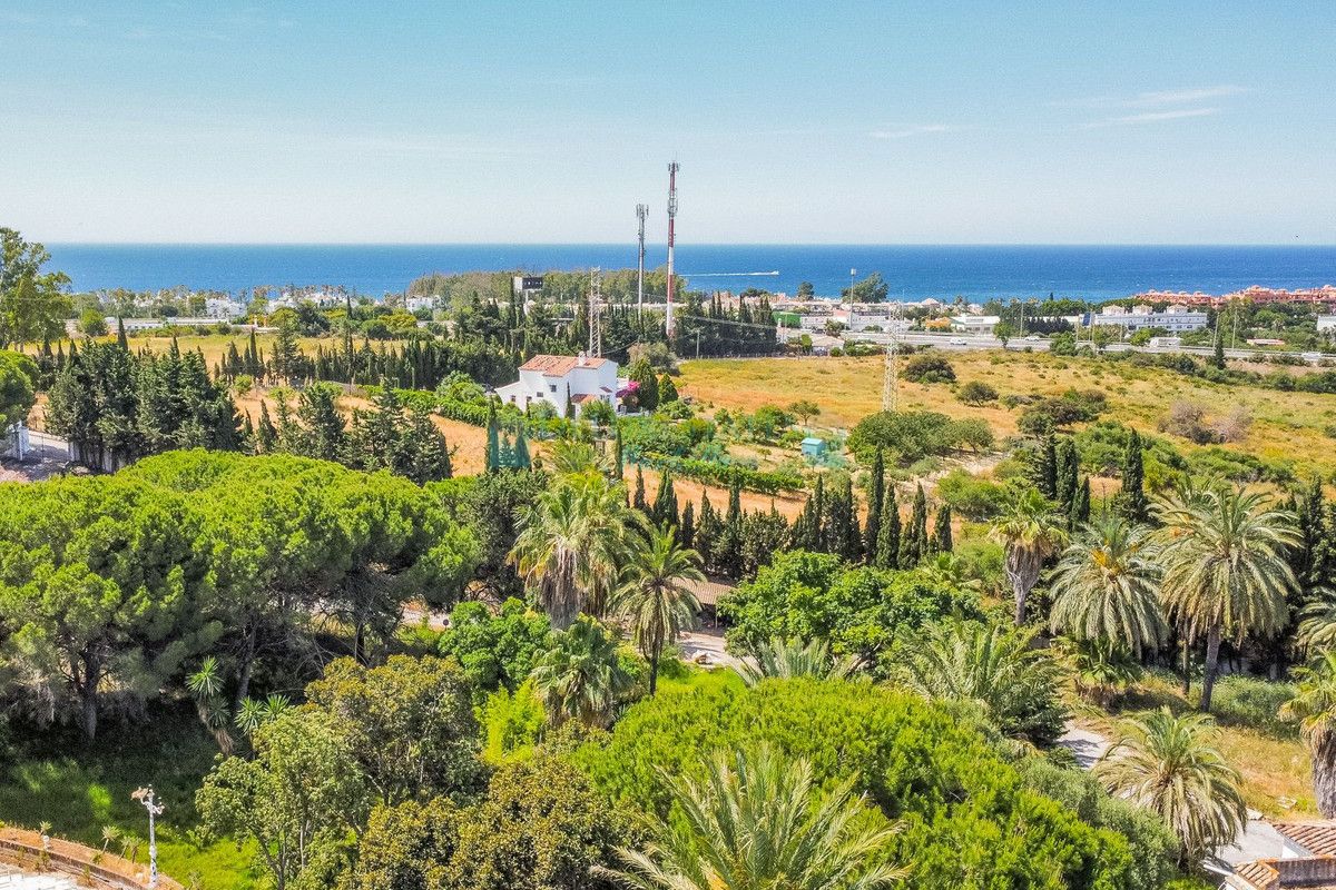 Plot for sale in Estepona