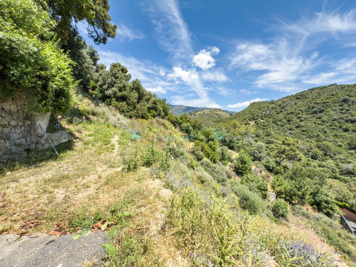 Residential Plot for sale in Benahavis