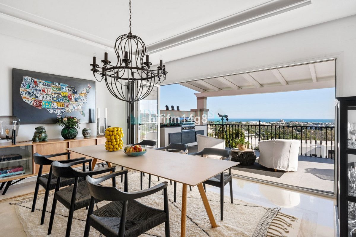 Semi Detached Villa for sale in Nueva Andalucia