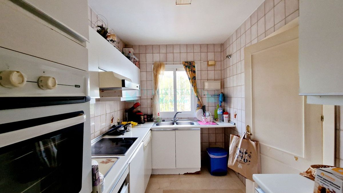 Ático en venta en New Golden Mile, Estepona