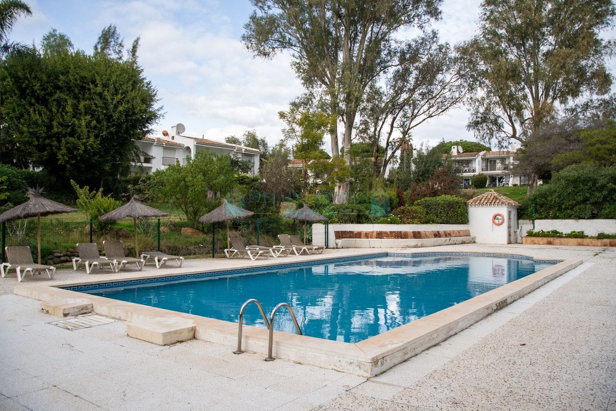 Town House for sale in Atalaya, Estepona