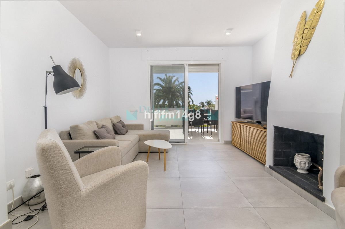 Apartment for sale in Nueva Andalucia