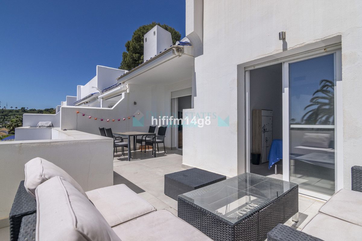 Apartment for sale in Nueva Andalucia