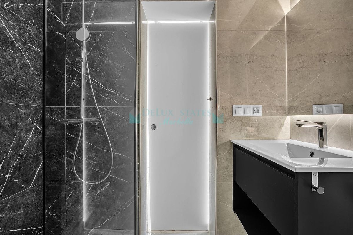 Villa Pareada en alquiler en Nueva Andalucia