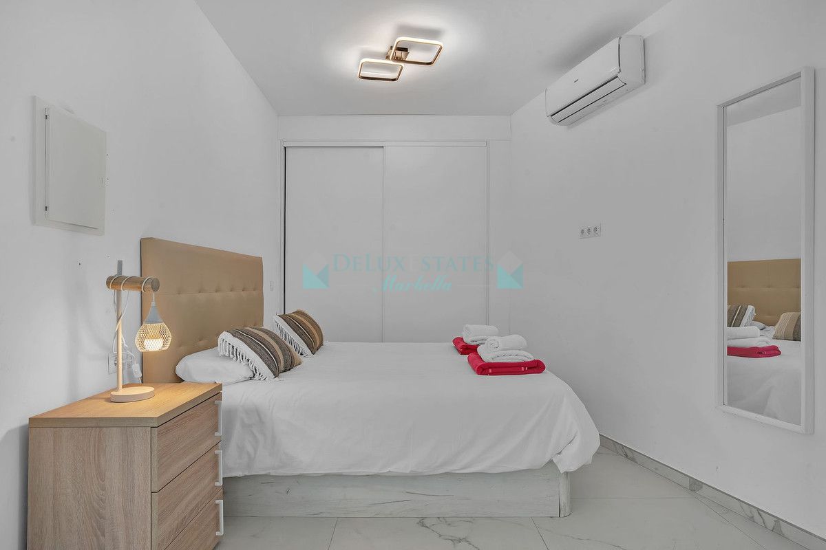 Villa Pareada en alquiler en Nueva Andalucia