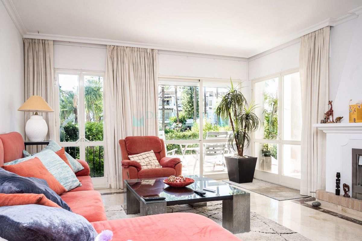 Ground Floor Apartment for sale in Marbella