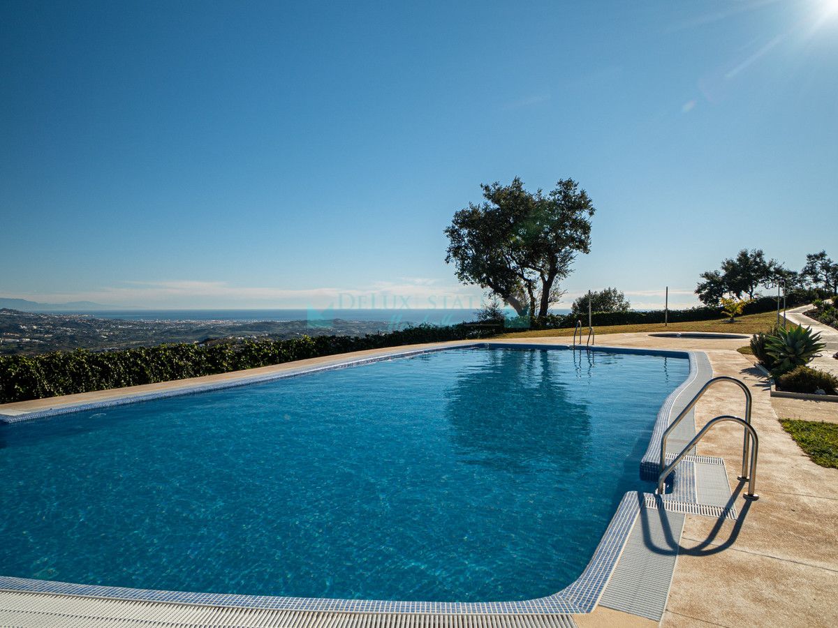 Town House for sale in Marbella