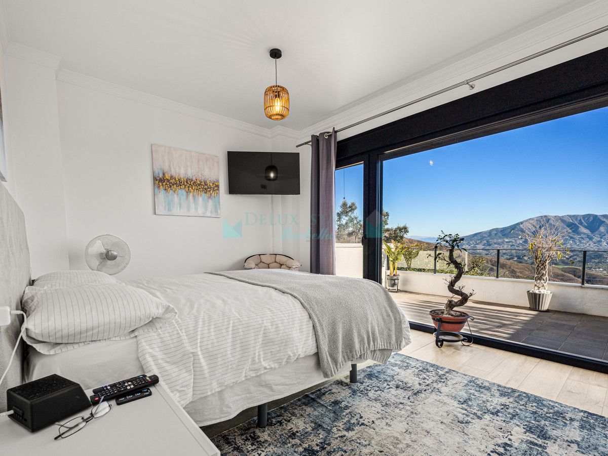 Town House for sale in Marbella