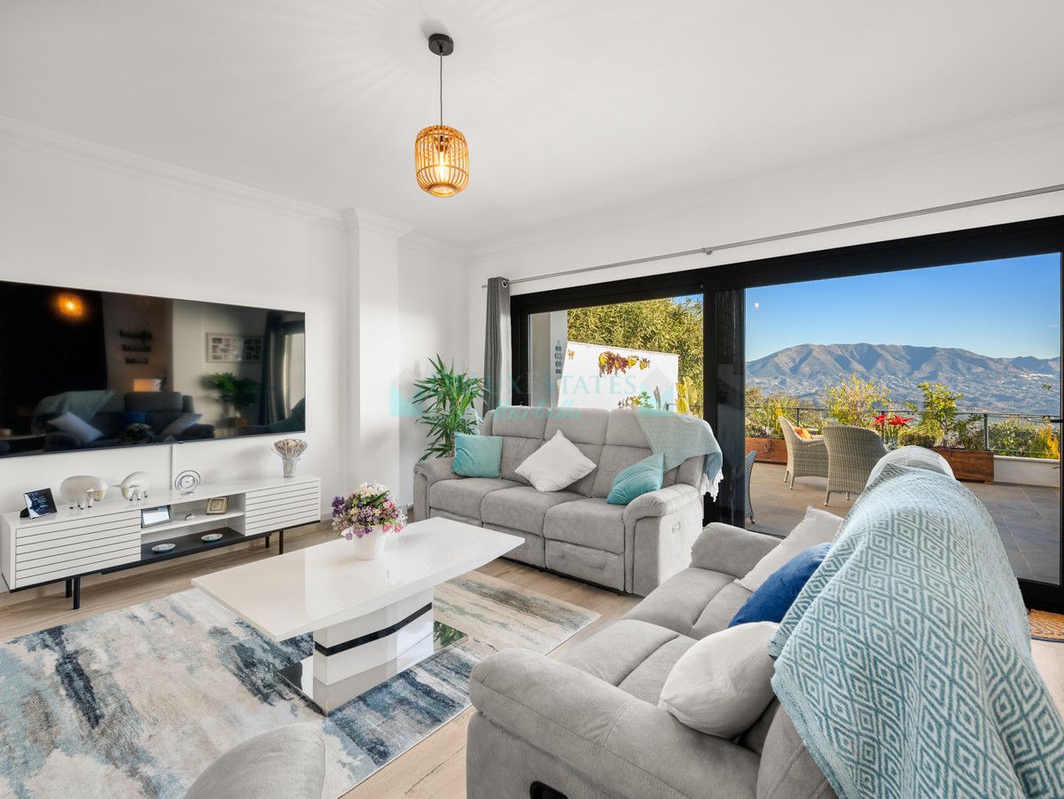 Town House for sale in Marbella