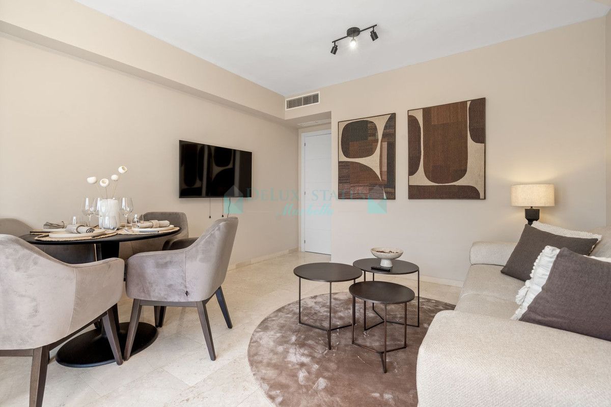 Apartamento en venta en Estepona