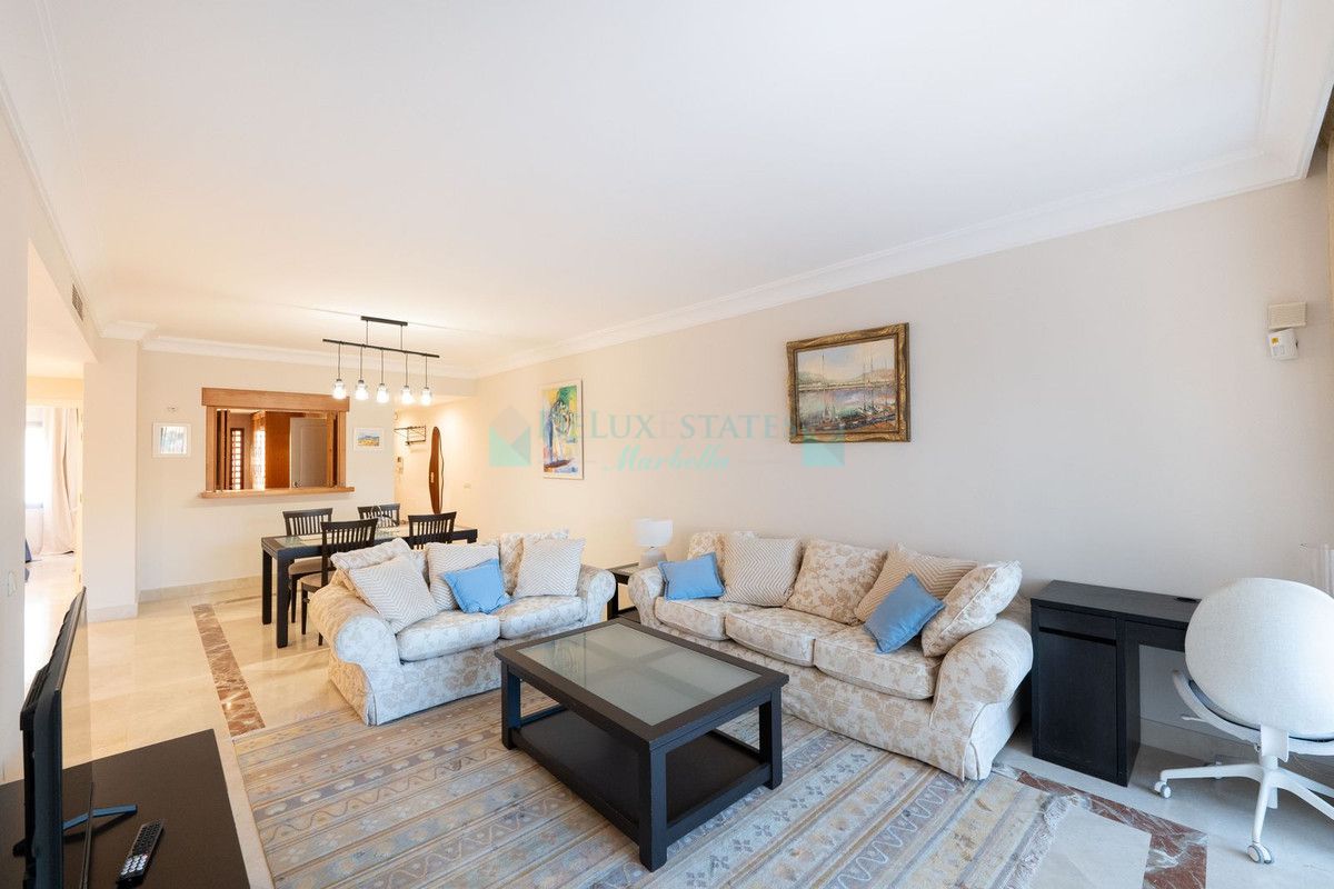 Apartamento en alquiler en San Pedro de Alcantara