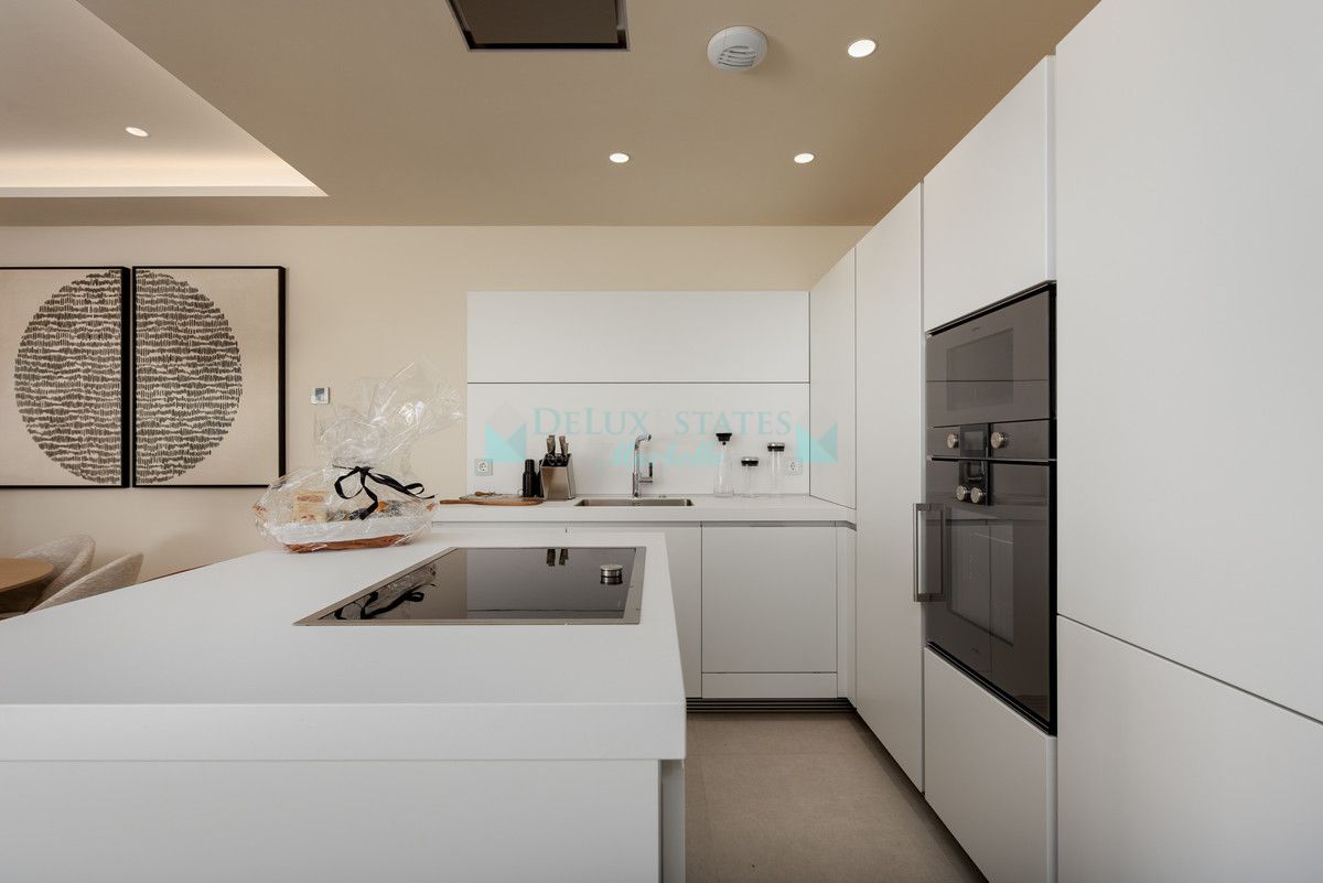 Ground Floor Apartment for sale in Estepona