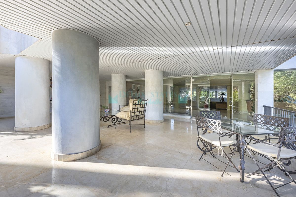 Apartment for sale in Marbella Golden Mile