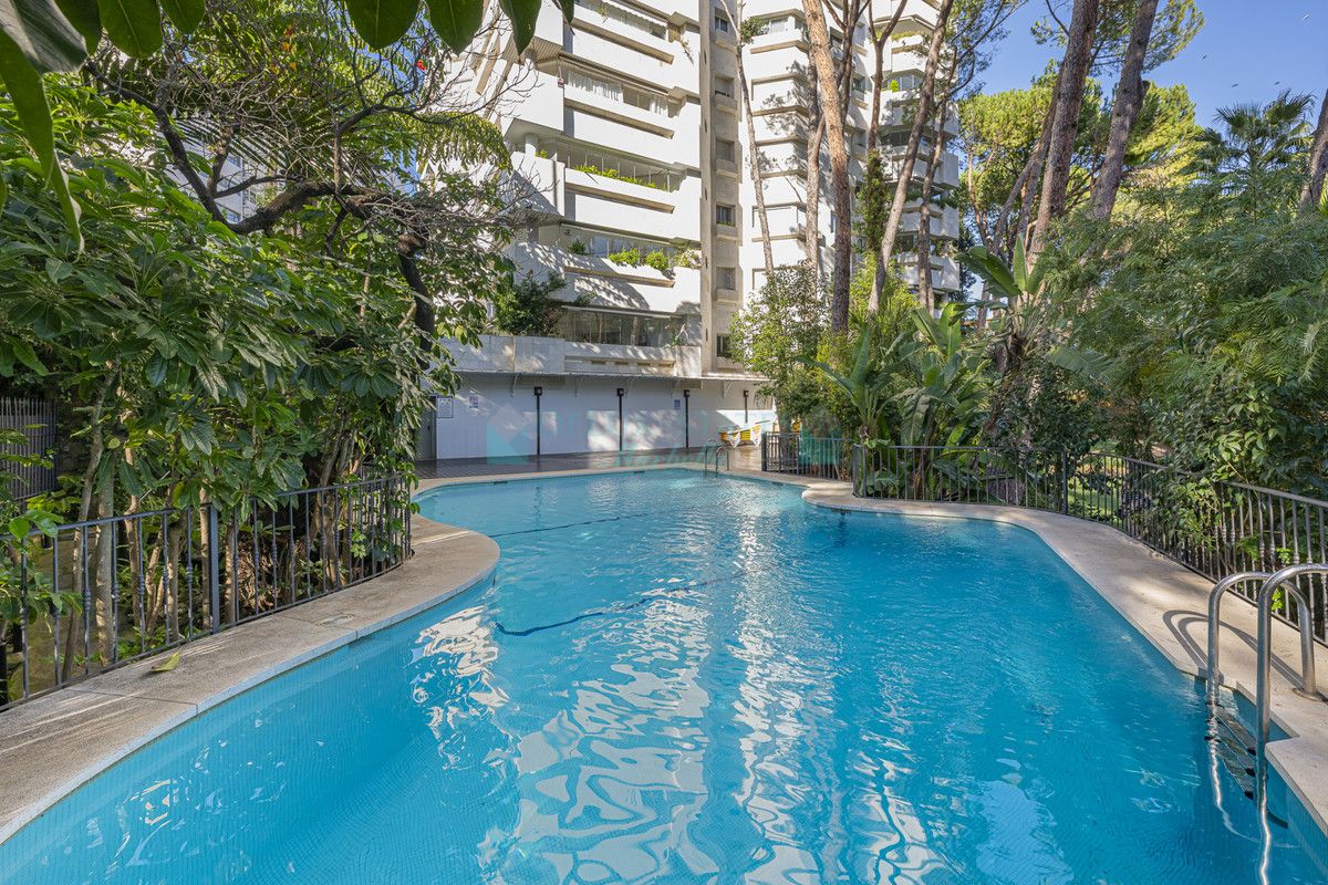 Apartment for sale in Marbella Golden Mile
