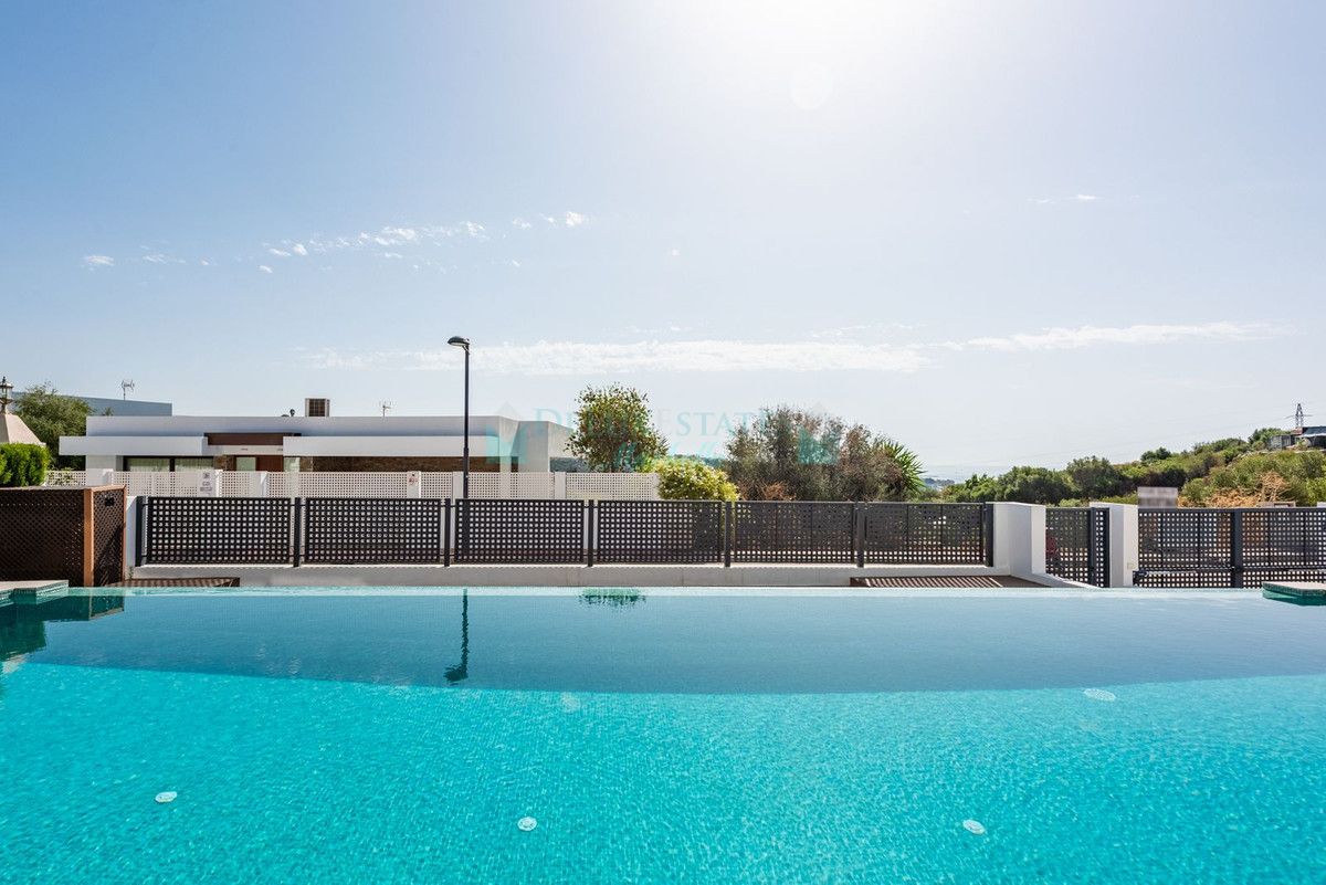Villa en venta en Estepona