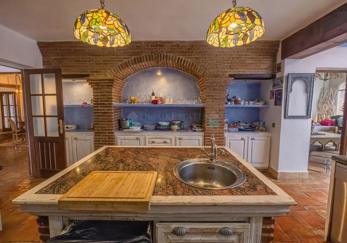 Villa en venta en Nueva Andalucia