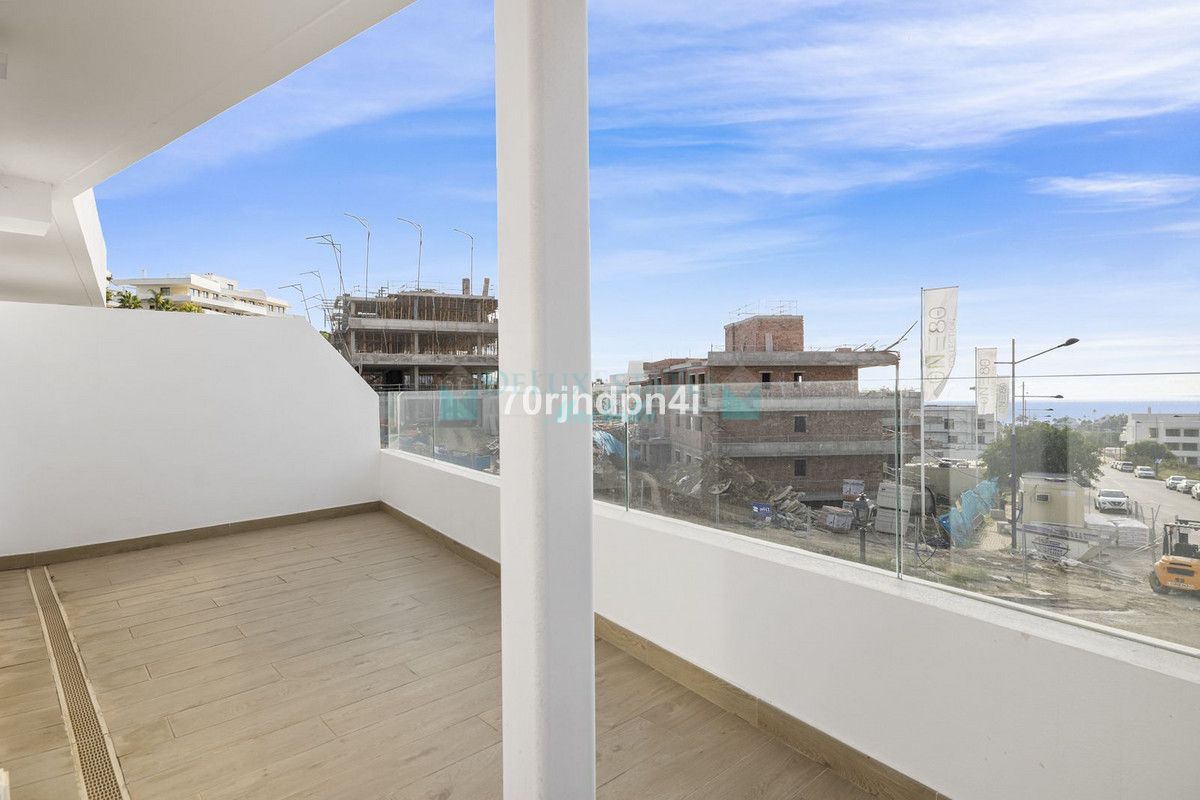 Apartamento en venta en Estepona